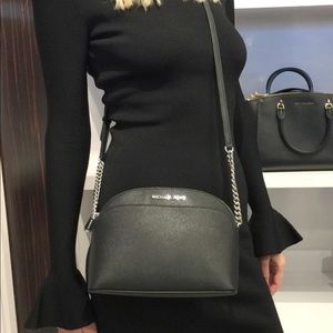 Micheal Kors crossbody bag👜👜